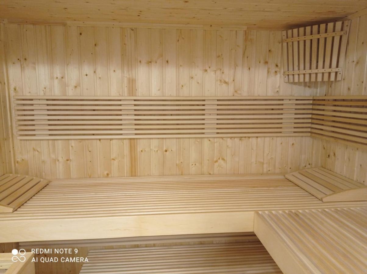 Jmr Royal -Luxury Rooms & Private Sauna Constanţa Exteriör bild
