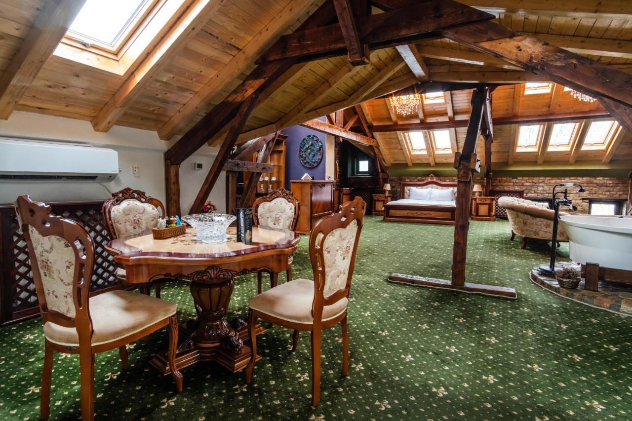 Jmr Royal -Luxury Rooms & Private Sauna Constanţa Exteriör bild